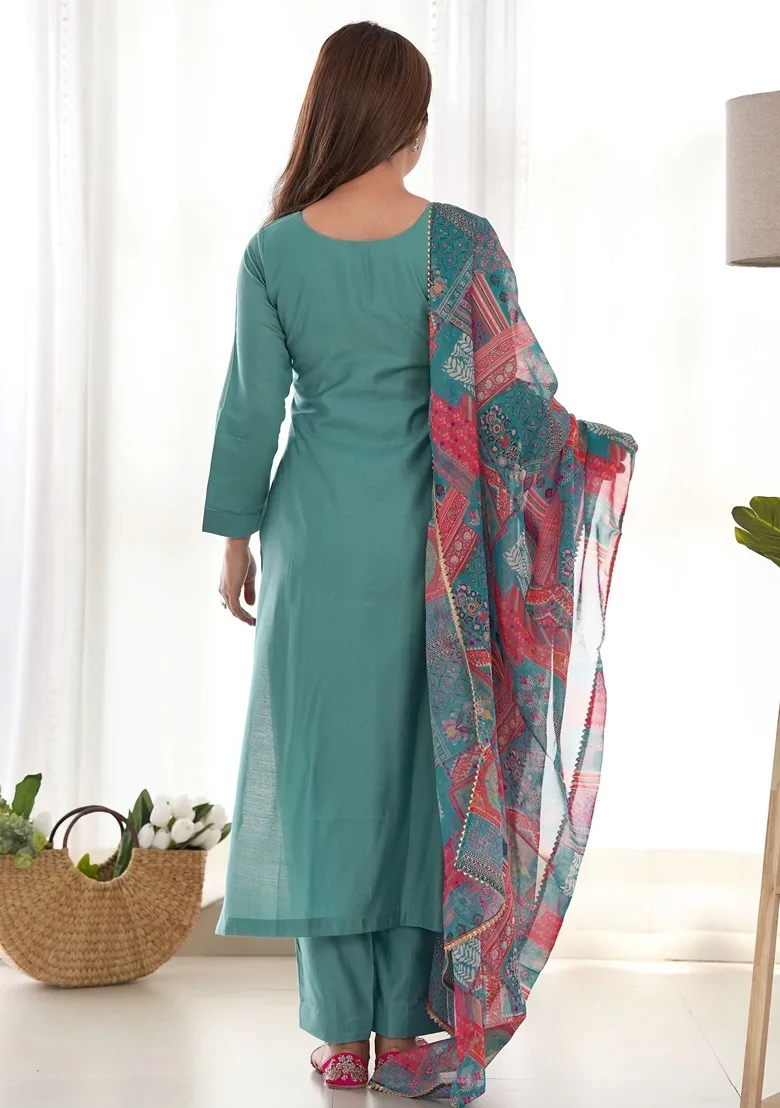 Green Embroidered Cotton Kurta Set — image 3